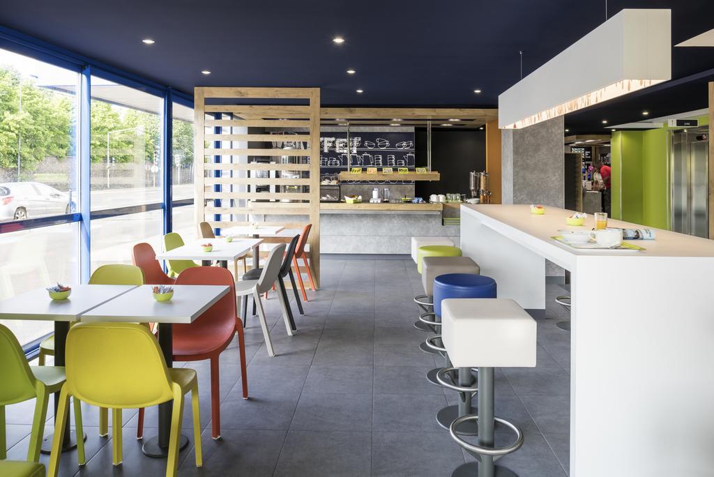 博比尼庞坦宜必思经济酒店 外观 照片