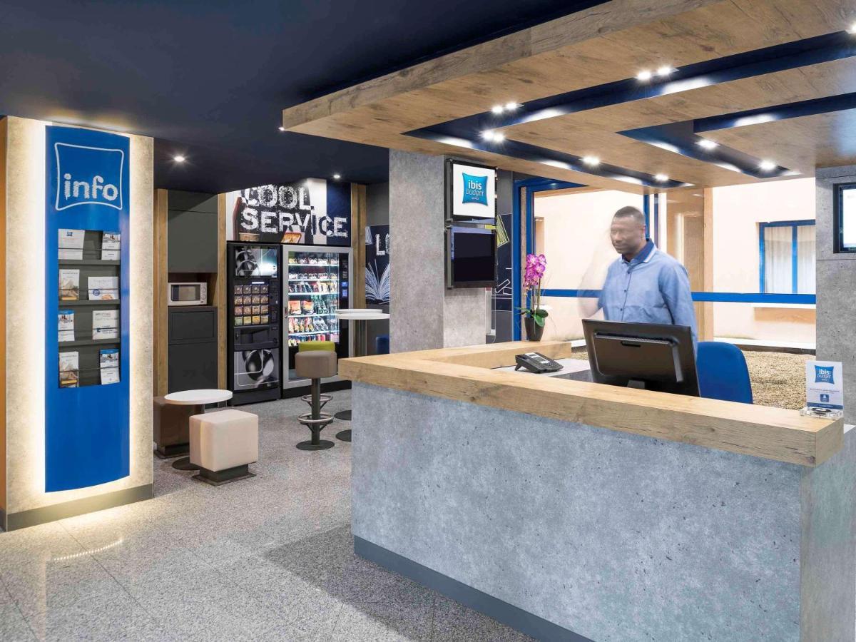 博比尼庞坦宜必思经济酒店 外观 照片